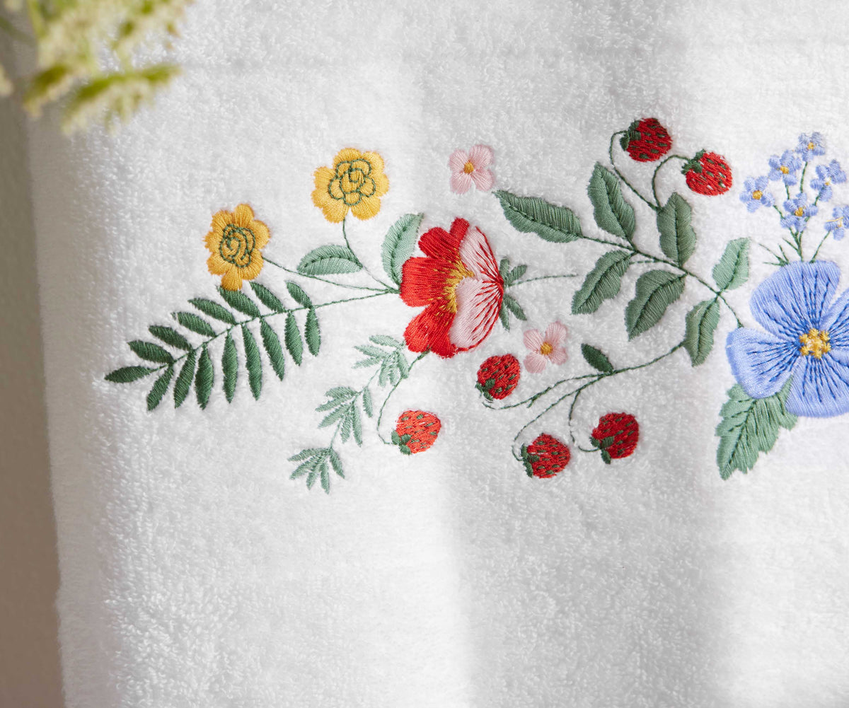 Embroidered Bath Towel - Strawberry Fields