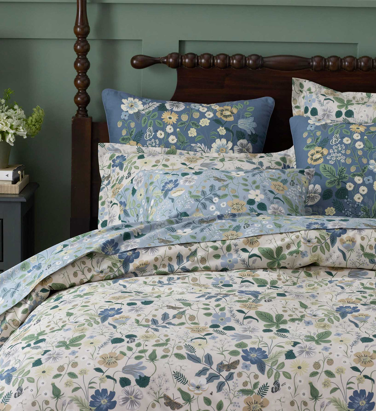 Percale Flat Sheet - Strawberry Fields Slate