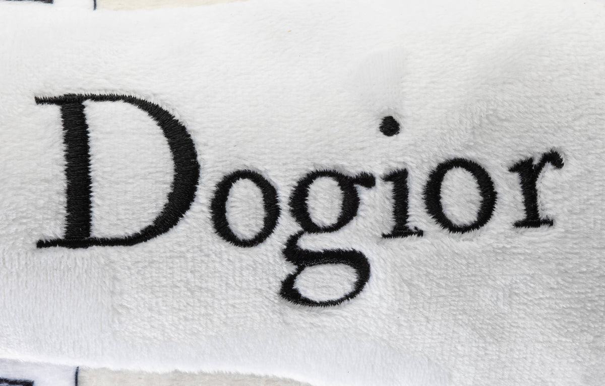 Haute Diggity Dog - Dogior High-Top Tennis Shoe dog Toy