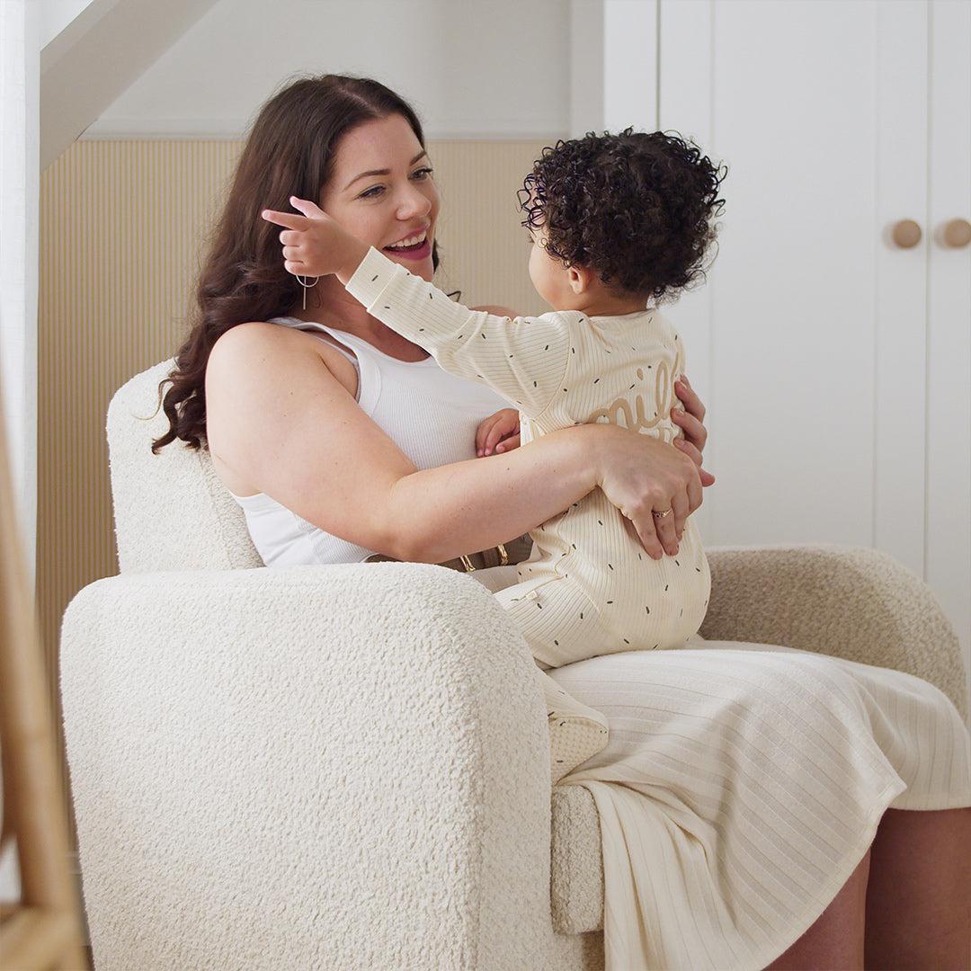 CuddleCo Etta Nursing Chair - Boucle Mushroom