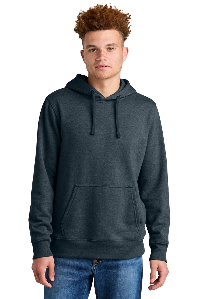 The North Face Sleeve Logo Pullover Hoodie. NF0A8AU0